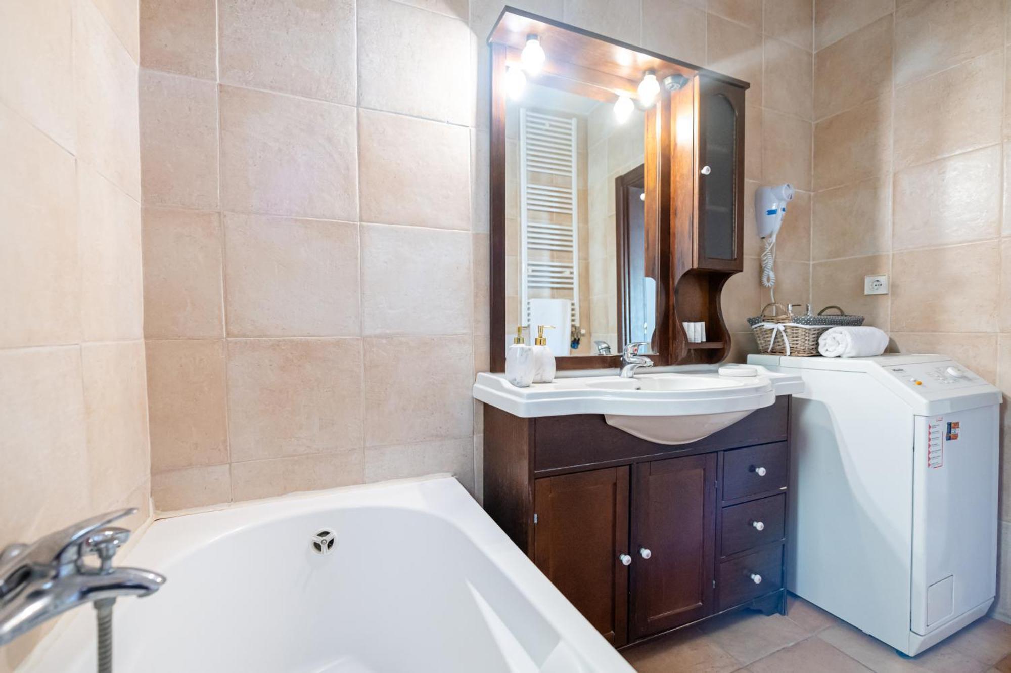 Apartment Villa Omega Agia Pelagia Екстериор снимка