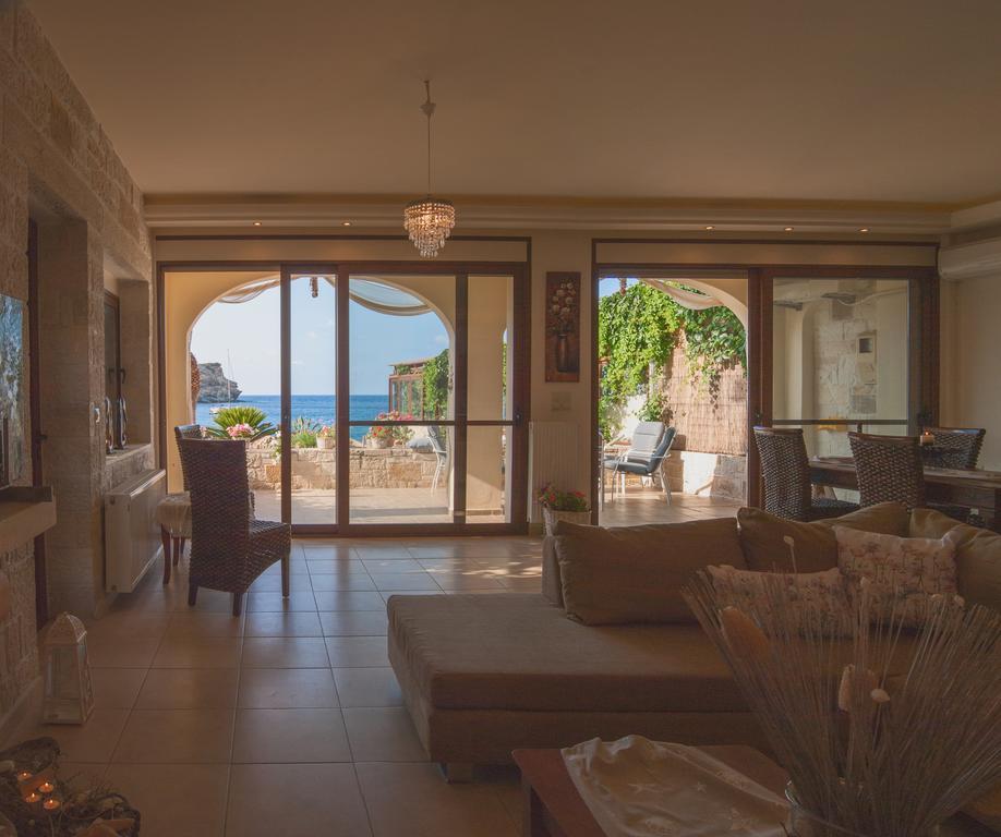 Apartment Villa Omega Agia Pelagia Екстериор снимка