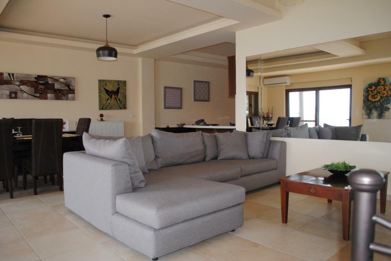 Apartment Villa Omega Agia Pelagia Екстериор снимка
